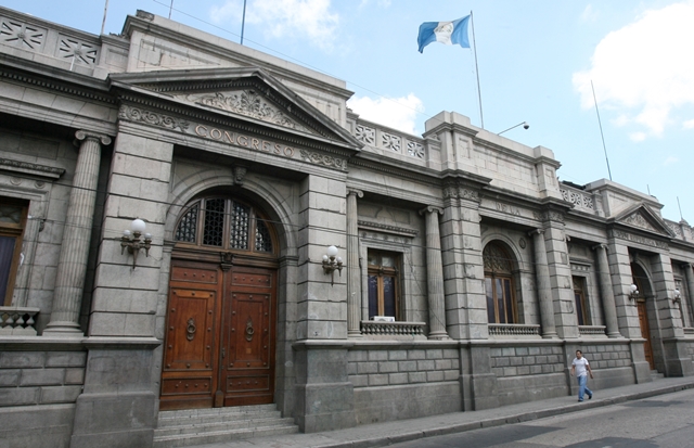 Dolores Zeledón ocupará la plaza nuevamente en el Congreso de la República. (Foto Prensa Libre: Hemeroteca PL)