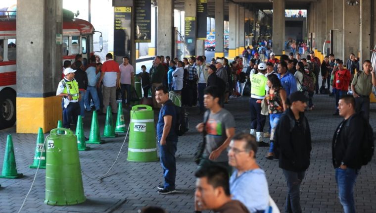 En 2019 se continuará aplicando la Ley que promueve el Turismo Interno en feriados oficiales para que los guatemaltecos tengan más días para descansar y visitar diferentes regiones turísticas del país. (Foto Prensa Libre: Hemeroteca PL)