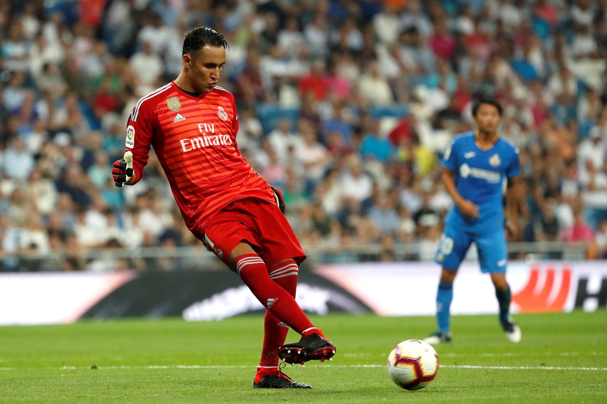 Keylor Navas comenzó la nueva temporada como titular en el Real Madrid. (Foto Prensa Libre: EFE)