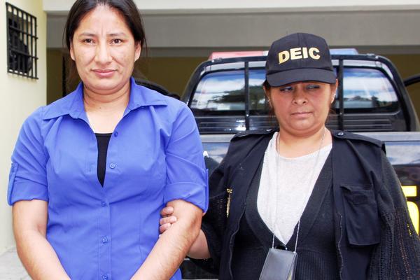 Imelda Carolina Latín Cruz, de 34 años, sindicada de abusar sexualmente de una menor. (Foto Prensa Libre)