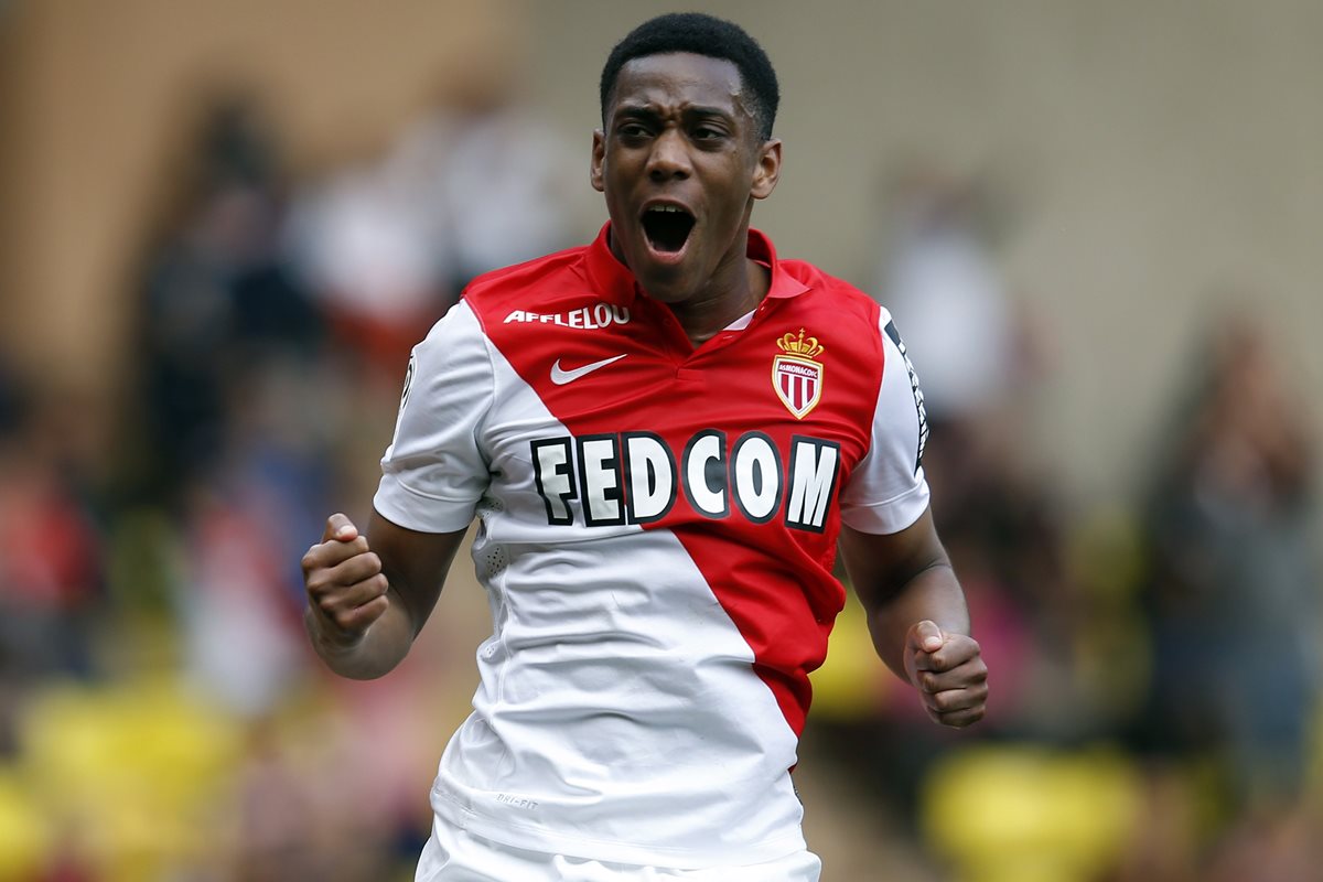 Anthony Martial solicitó permiso a la Selección de Francia para completar su traslado al United. (Foto Prensa Libre: AFP)