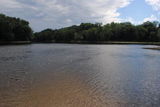 Vista del río Deerfield en Massachusetts. (Foto: masslive.com/Mary Serreze).
