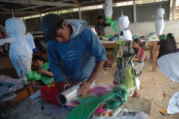 La mayor parte de la  producción de Adeihuma es comercializada en el exterior.