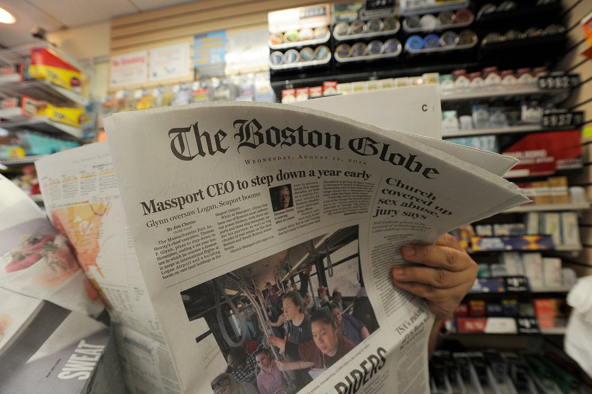 El Boston Globe motivó a los diarios estadounidenses a referirse sobre el discurso de Trump sobre la prensa, a la que llama enemiga de los ciudadanos. (Foto Presa Libre: AFP)