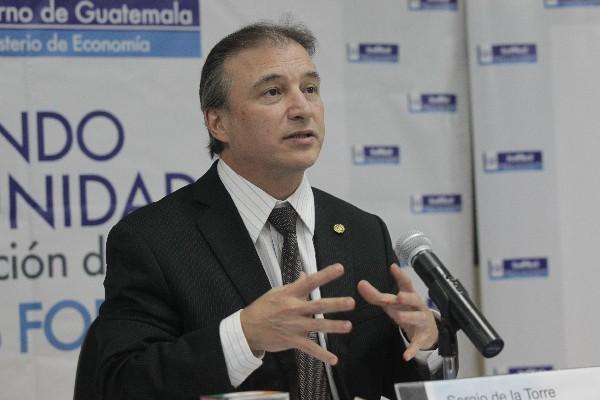 Sergio de la Torre, ministro de Economía. (Foto Prensa Libre: Esbin García)