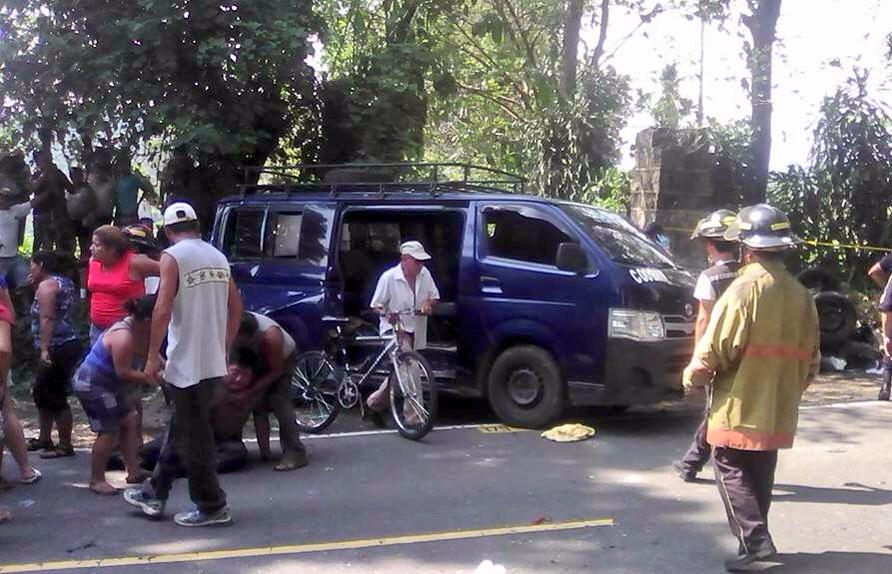 Ocho personas mueren en percance vial en Suchitepéquez
