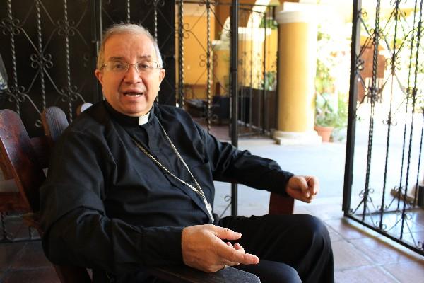 Para mejorar  el departamento, Monseñor Hugo  Palma   envió   cartas a las autoridades, pero no ha obtenido respuesta.