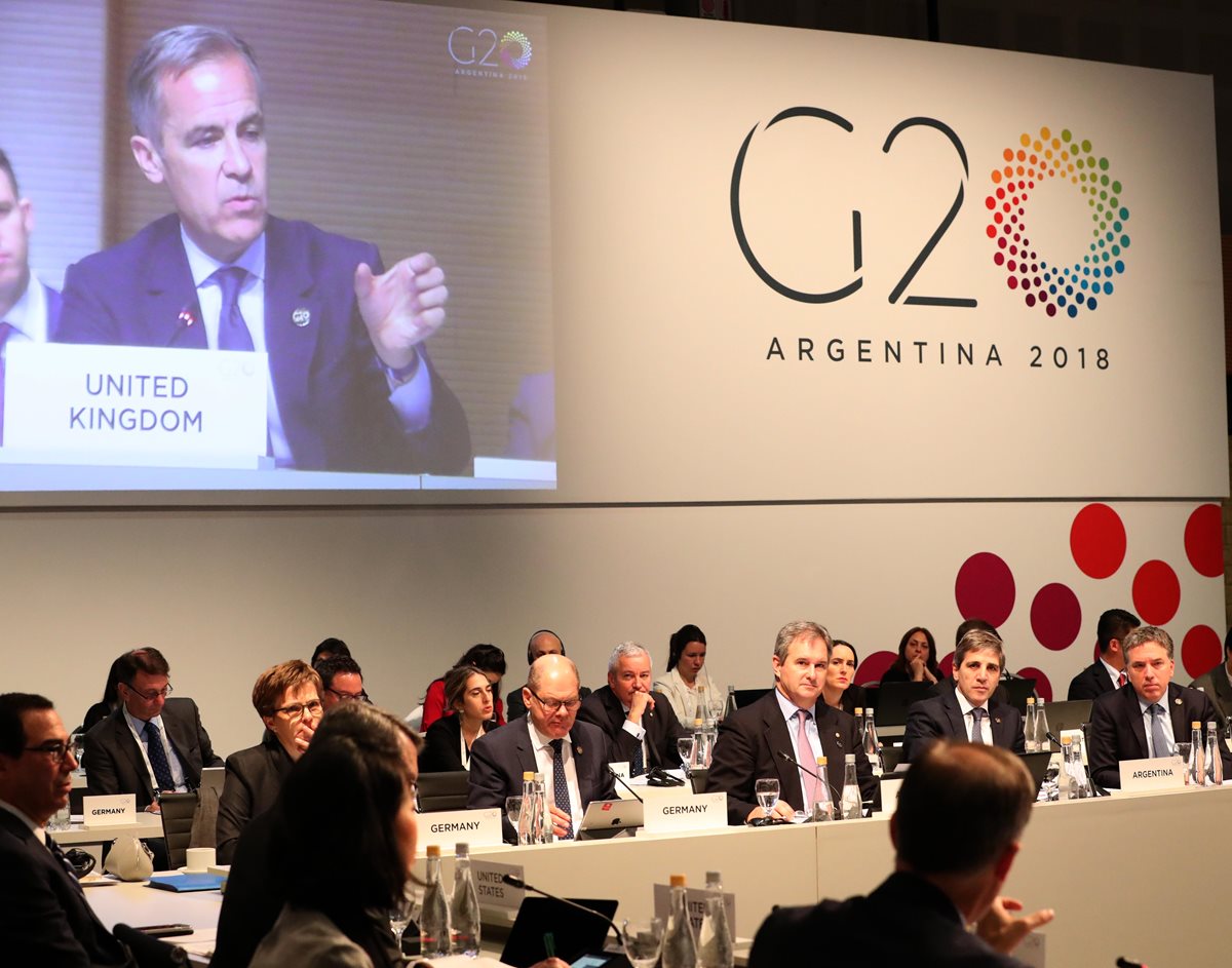 Diferentes discusiones se efectúan durante la reunión de ministros de Finanzas del G20 este domingo en Argentina. (Foto, Prensa Libre: Efe).