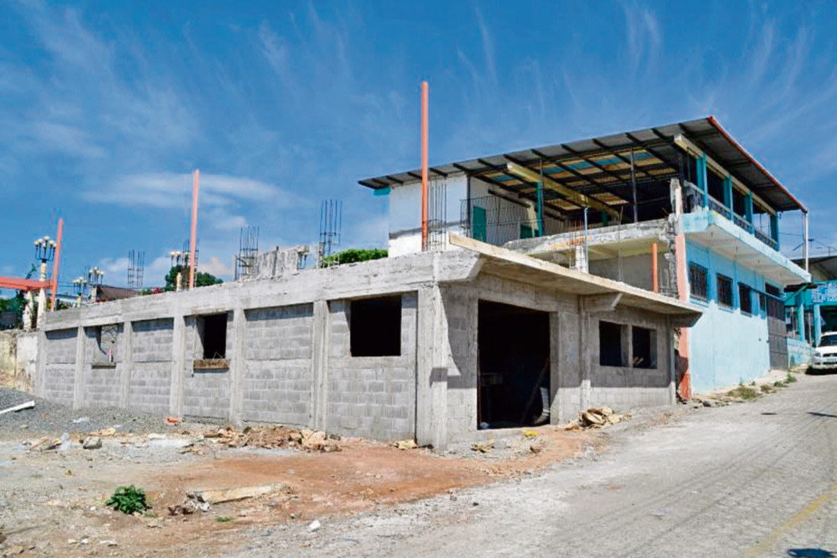 En el primer piso se construirá el salón parroquial y en el segundo estará el templo.