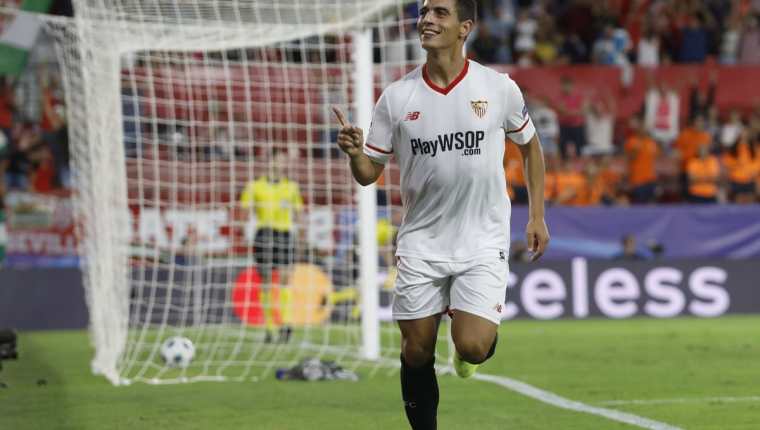 Ben Yedder fue la figura para el Sevilla en el triunfo al conseguir un triplete. (Foto Prensa Libre: EFE)