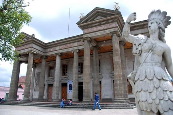 Quetzaltecos indicado haber sentido el sismo. (Foto Prensa Libre: Carlos Ventura)