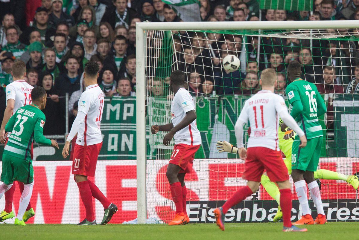 El Leipzig dio más libertad al Bayern Múnich en su lucha por el título. (Foto Prensa Libre: AFP)