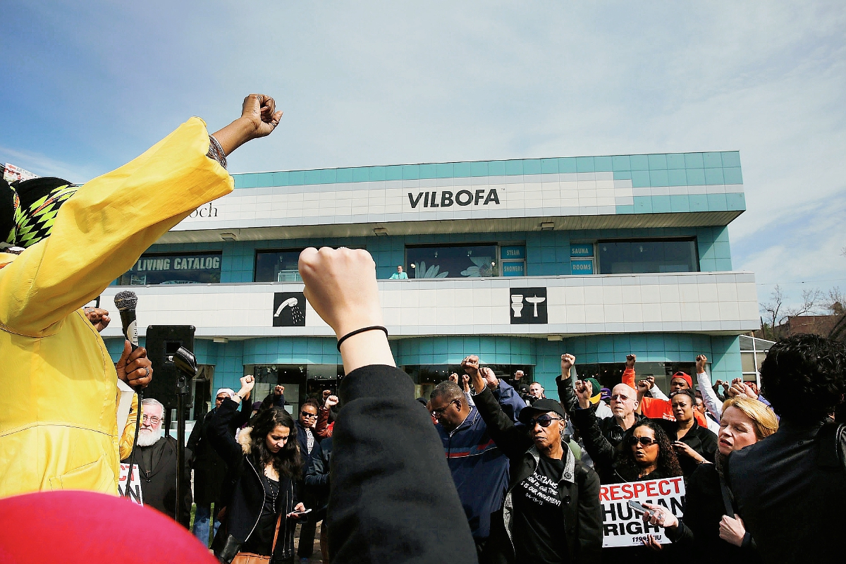 Los manifestantes comenzaron la marcha  en Staten Island. Nueva York, a Washington,DC. (Foto Prensa Libre:AFP)AFP