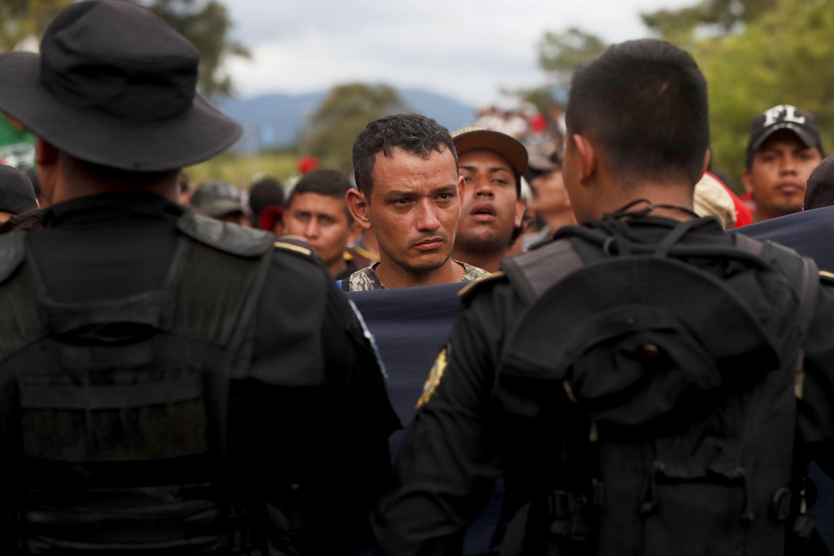 Guatemala debe atender a migrantes hondureños  