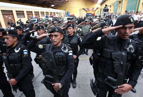 El Ministerio de Gobernación logró, después de haber hecho varios intentos, la compra de armas de fuego para la Policía Nacional Civil (PNC).