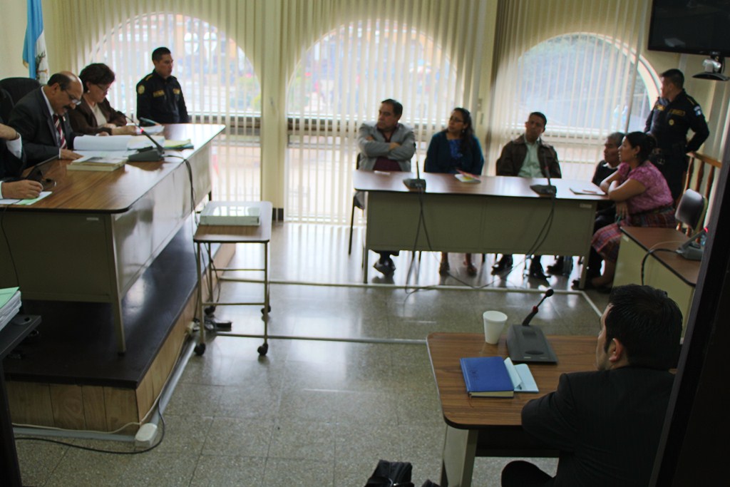 Tribunal de Totonicapán donde se dictó condena contra los dos sentenciados. (Foto Prensa Libre: Édgar Domínguez)
