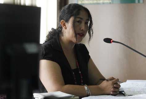 Silvia Morales, jueza novena.