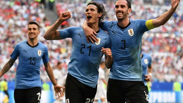 Edinson Cavani selló la goleada en favor de Uruguay contra Rusia. (Foto Prensa Libre: AFP)