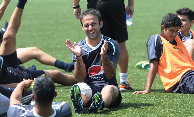 José Contreras está feliz y cuenta las horas para volver a jugar. (Foto Prensa Libre: Jeniffer Gómez)