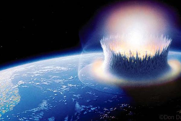 Simulación de impacto de asteroide contra el océano
