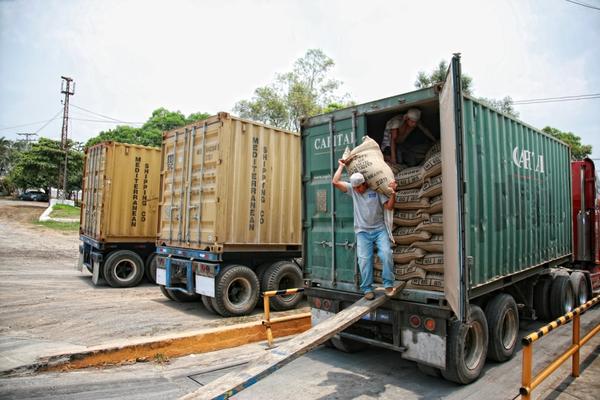 Estados Unidos es el principal socio comercial del país centroamericano. (Foto Prensa Libre: grupocoex.com)
