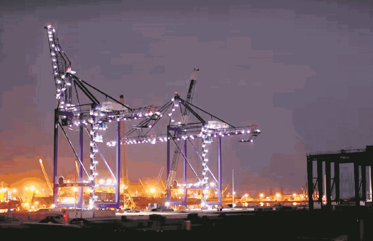 La Terminal de Contenedores Quetzal (TCQ) necesita tres permisos para poder entrar a funcionar. (Foto Prensa Libre: Hemeroteca PL)