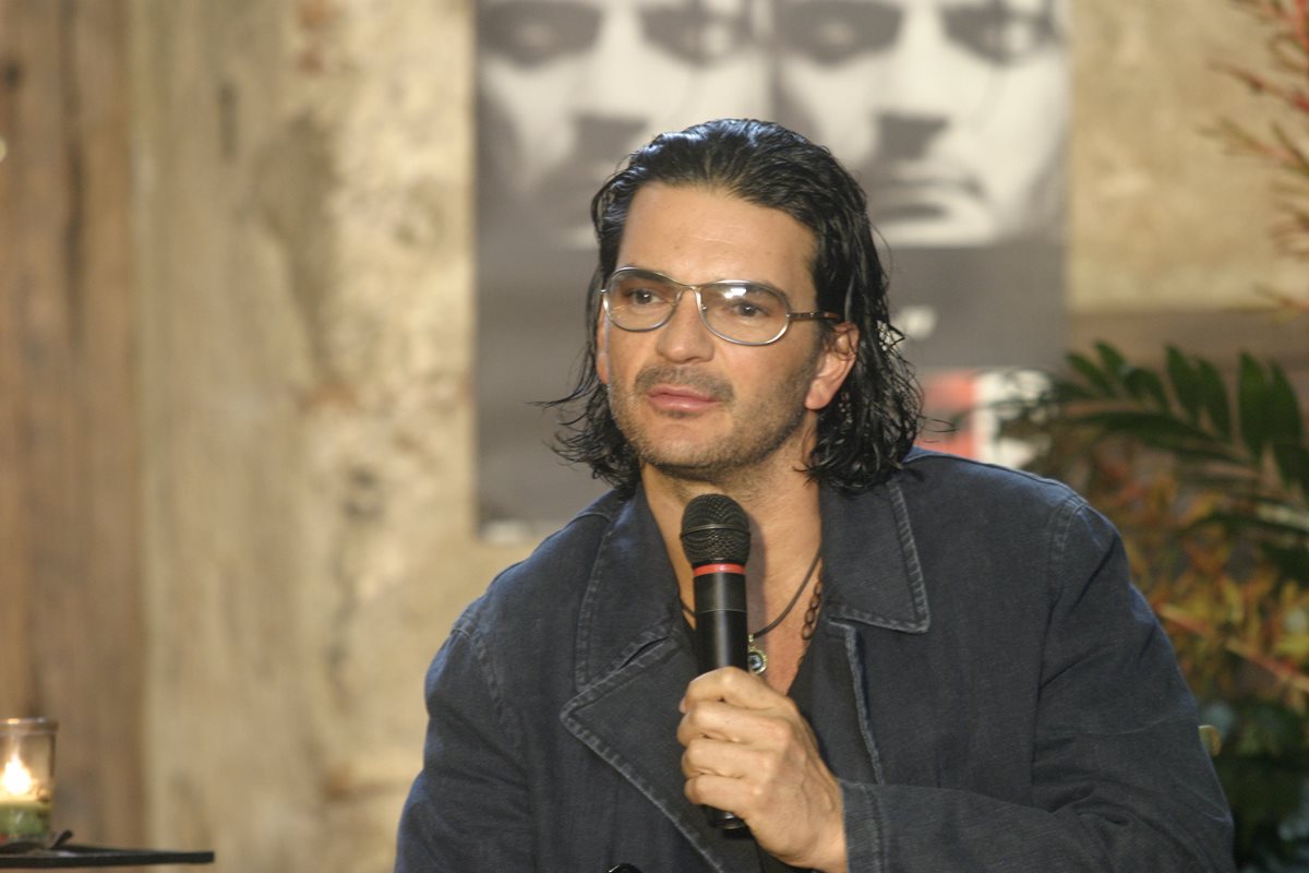 Ricardo Arjona y su trayectoria, en imágenes - Prensa Libre