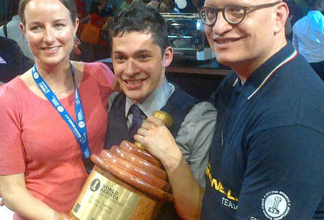 Raúl Rodas, barista guatemalteco ganó el primer lugar del  World Barista Championship (WBC) en Viena, Austria (Foto: PrensaLibre.CortesíaAnacafé)