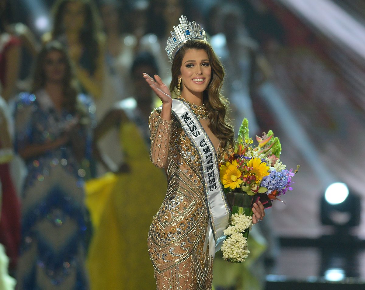 La francesa Iris Mittenaere se coronó recientemente como Miss Universo 2017. (Foto Prensa Libre: AFP).