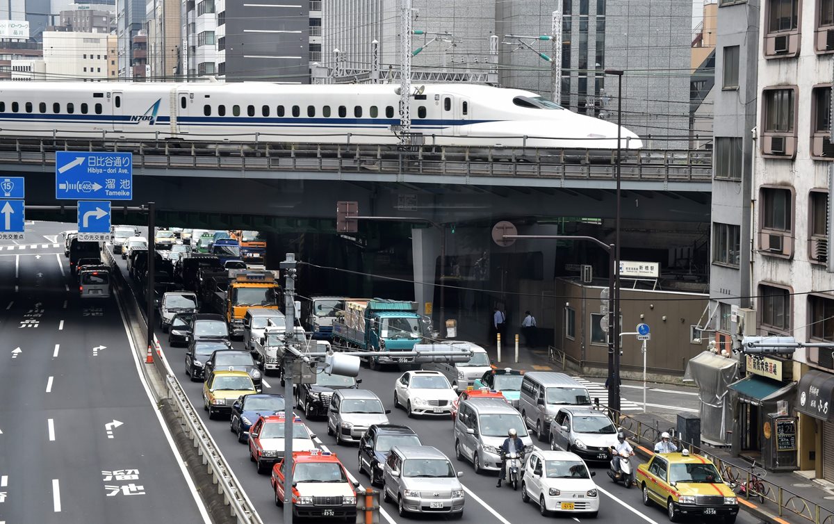 La mujer fue detenida en las calles de Japón porque en el vehículo que conducía llevaba los cadáveres de sus hijos. (Foto Prensa Libre: AFP).