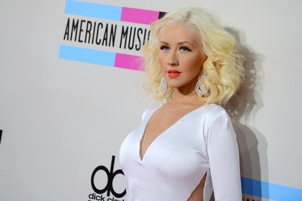 Christina Aguilera incluirá lo mejor de su repertorio en evento deportivo. (Foto Prensa Libre: AP)