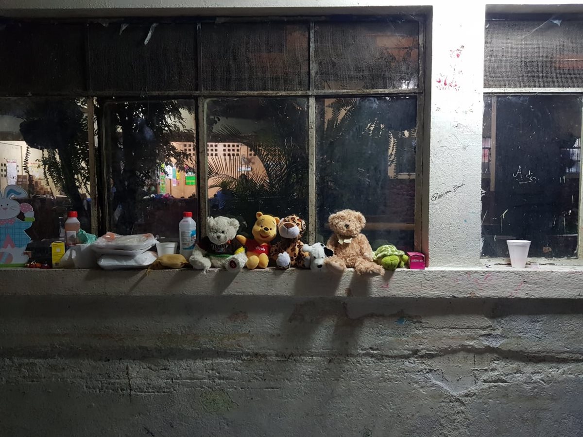Los juguetes serán llevados a los albergues para que sean entregados a los niños afectados por la erupción del Volcán de Fuego. (Foto Prensa Libre: Fedeciclismo)