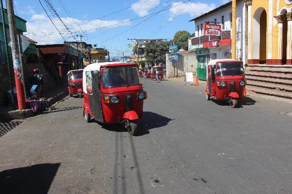 Desde ayer, las autoridades de Patzún, Chimaltenango, prohibieron la circulación de mototaxis en ese  municipio, por razones de seguridad.