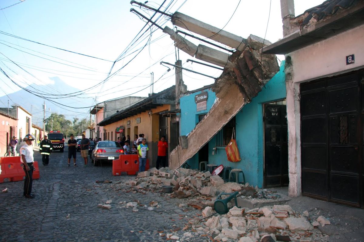 Lugar donde se registró el incidente en Antigua Guatemala. (Foto Prensa Libre: Renato Melgar).