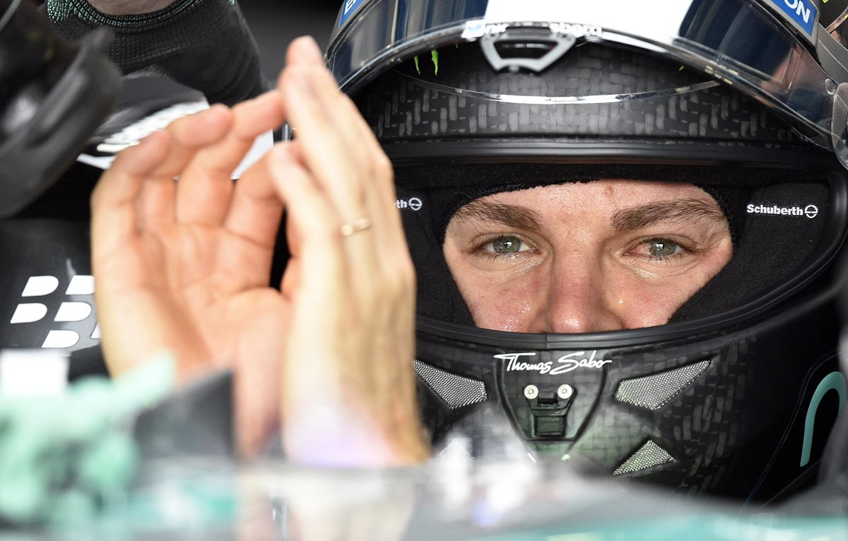 Nico Rosberg quiere festejar nuevamente en la F1. (Foto Prensa Libre: EFE)