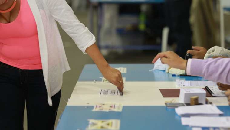 En la Encuesta Libre, los guatemaltecos indicaron por quién nunca votarían o difícilmente lo harían. (Foto Prensa Libre: Hemeroteca PL)