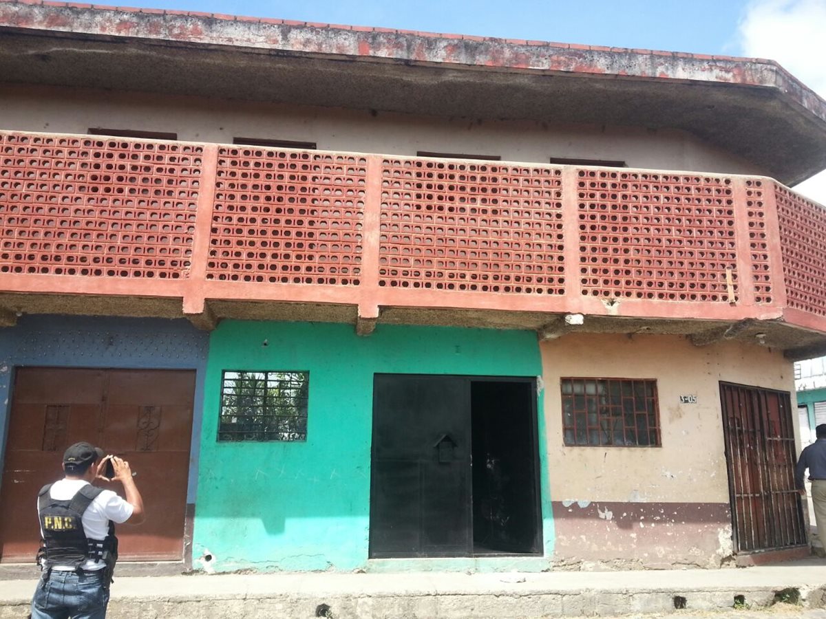 Vivienda en San Miguel Petapa, donde fue hallado un menor por las fuerzas de seguridad. (Foto Prensa Libre)