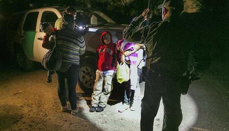 Miles de niños no acompañados llegan cada año la frontera sur de EE. UU. (Foto Prensa Libre: Hemeroteca PL)