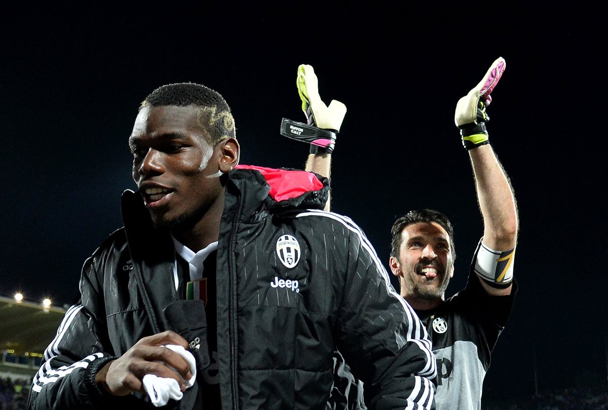 El capitán del Juventus, el meta Gianluigi Buffon, aseguró que el “Scudetto”, matemáticamente ganado hoy por los blanquinegros, “marca una época”. (Foto Prensa Libre: AFP)