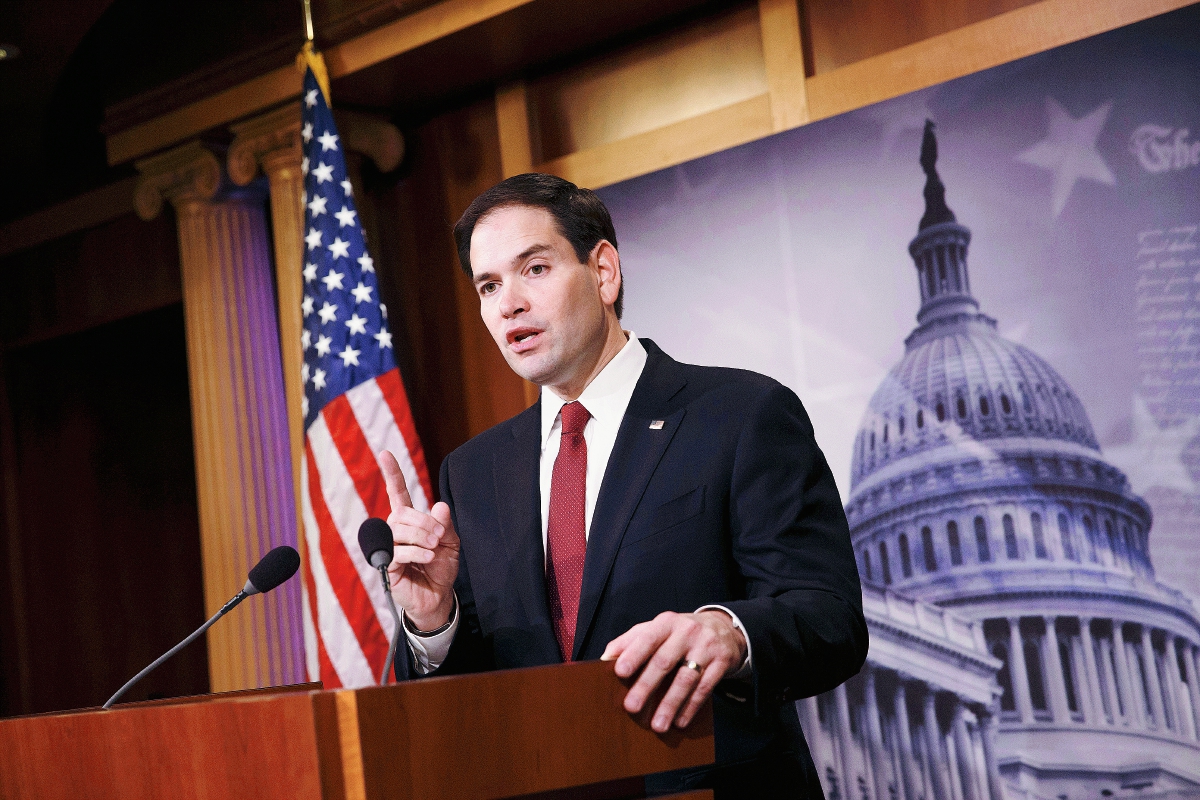 El senador por Florida, Marco Rubio, anunció este lunes su candidatura. (Foto Prensa Libre: AP).