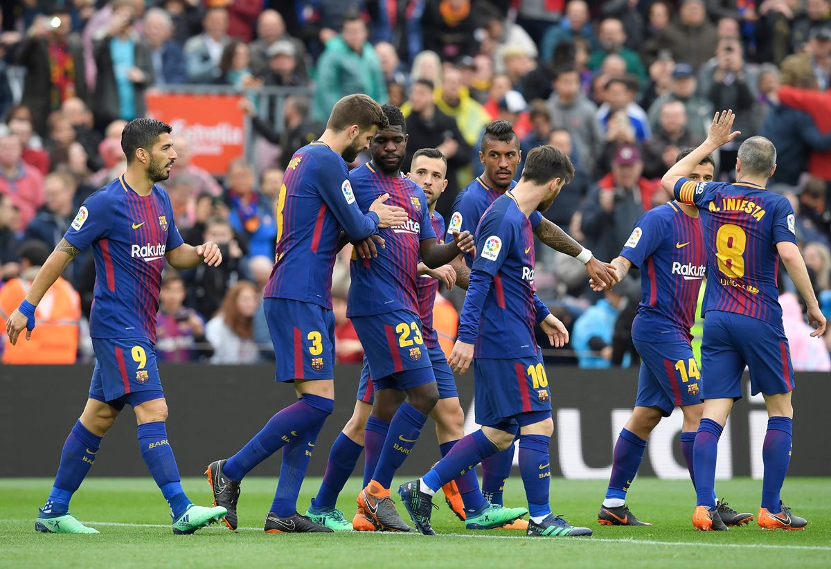 El Barcelona curó sus heridas de la Champions con un triunfo que le permite aferrarse al título del campeonato español. (Foto Prensa Libre: AFP)