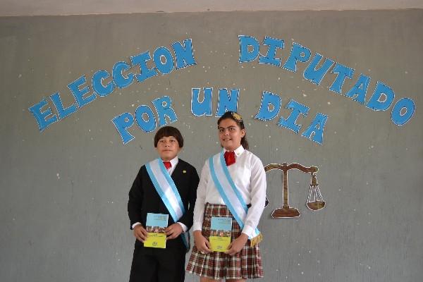 William Orellana Reyes y  Cesia  Palacios