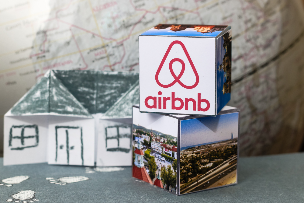 El año pasado recibieron 178 quejas contra Airbnb y otras plataformas, y este año esperan que la cifra aumente un tercio. (Foto Prensa Libre: Shutterstock)