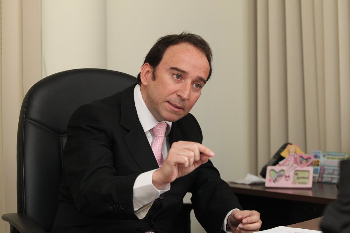 Jorge Eduardo de León Duque fue electo Procurador de los Derechos Humanos (PDH) para el período 2012-2017. (Foto Prensa Libre: Hemeroteca PL) 