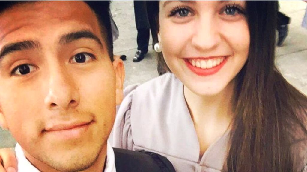 La novia del guatemalteco espera que su pareja obtenga el permiso para quedarse en Estados Unidos, según los planes de los jóvenes. (Foto Prensa Libre:  @AVisaForJose)