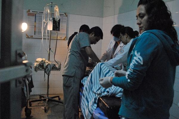Los niños quemados fueron atendidos en el Hospital Nacional de San Marcos. (Foto Prensa Libre: Aroldo Marroquín)<br _mce_bogus="1"/>