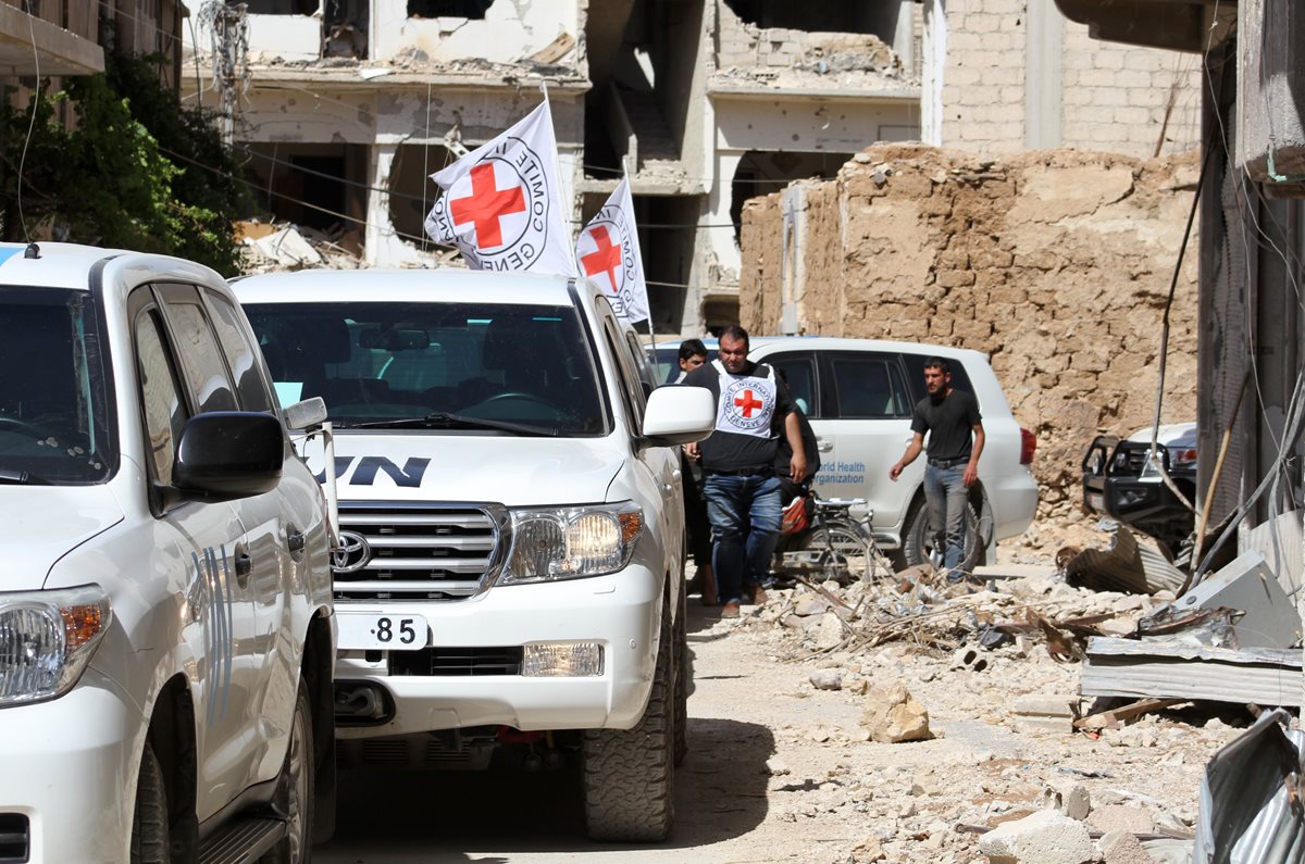 La asistencia humanitaria empieza a llegar a Daraya, Siria. (Foto Prensa Libre: AFP)
