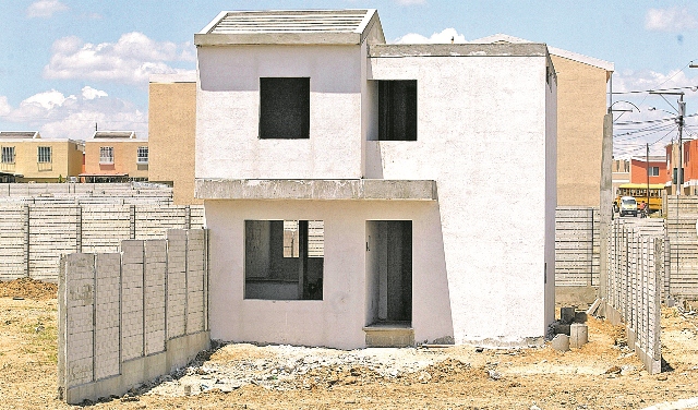 Proyectos de clase media ofrecen viviendas en el mercado de entre Q700 mil y Q1 millón 200 mil. (Foto Prensa Libre: MYNOR DE LEON)