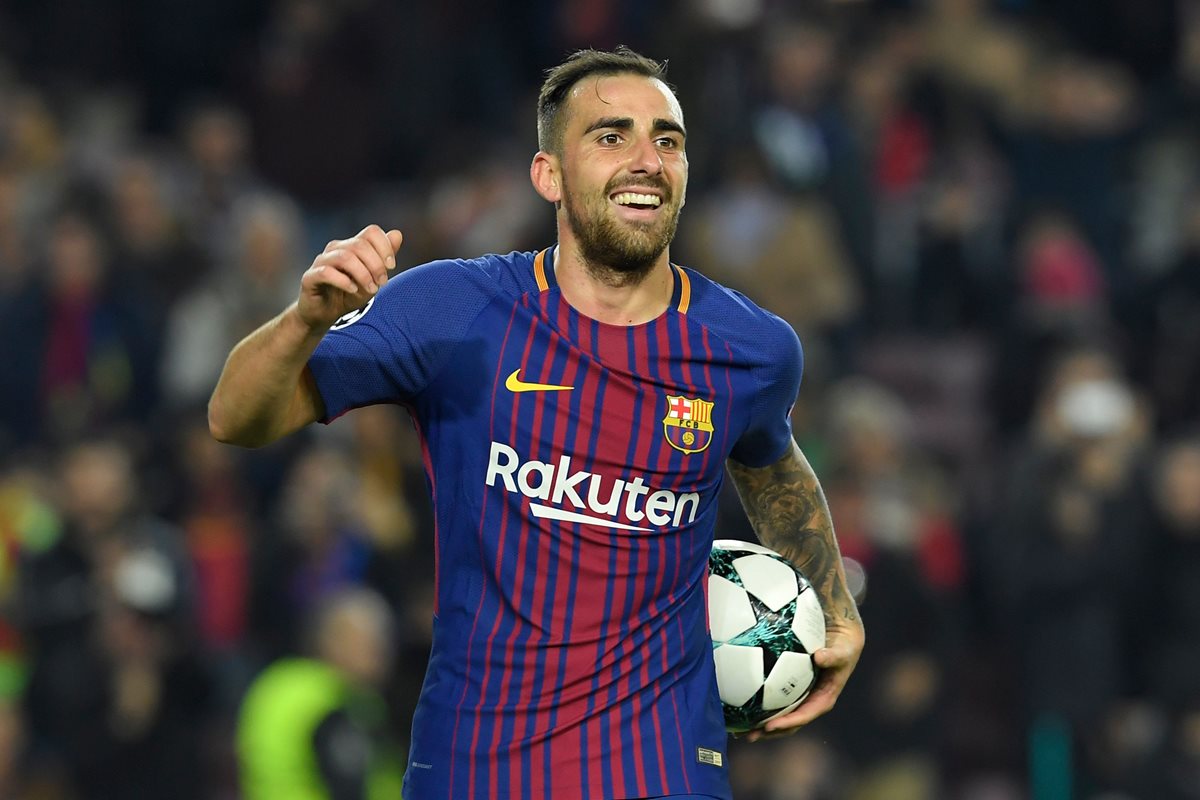 Paco Alcácer celebra el primer gol del equipo catalán contra el Sporting de Portugal. (Foto Prensa Libre: AFP)
