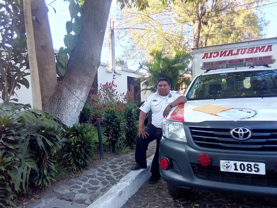 Juan Bajxac, uno de los socorristas desaparecidos, por erupción del Volcán de Fuego. (Foto Prensa Libre: Cortesía)